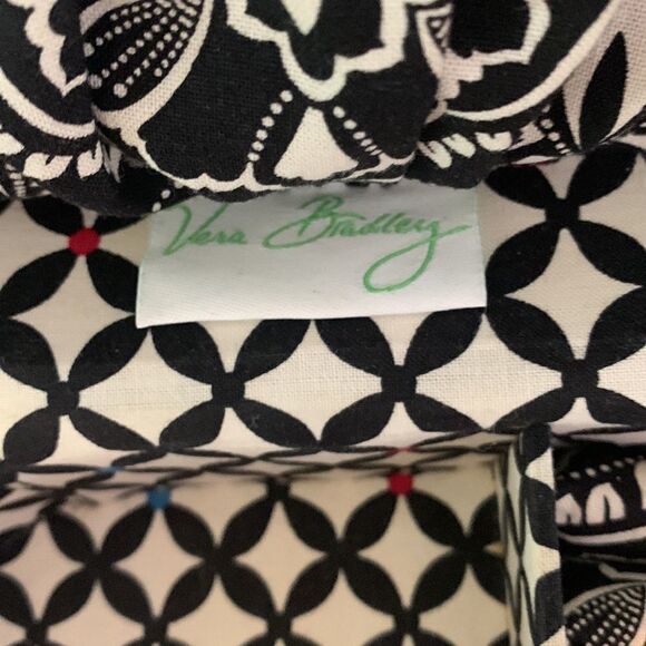 Vera Bradley Travel Jewelry Case - Picture 3 of 5